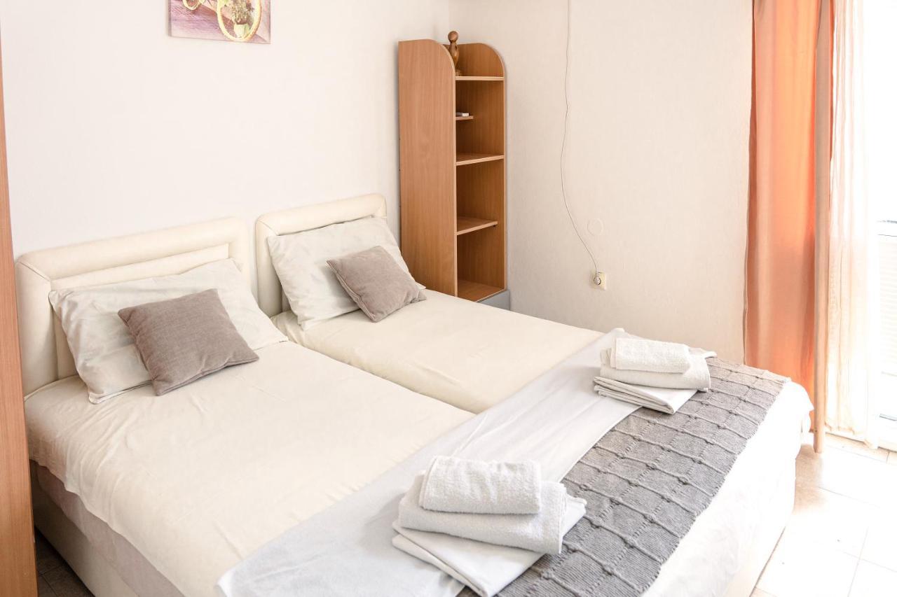Guest House Jasna Budva Extérieur photo