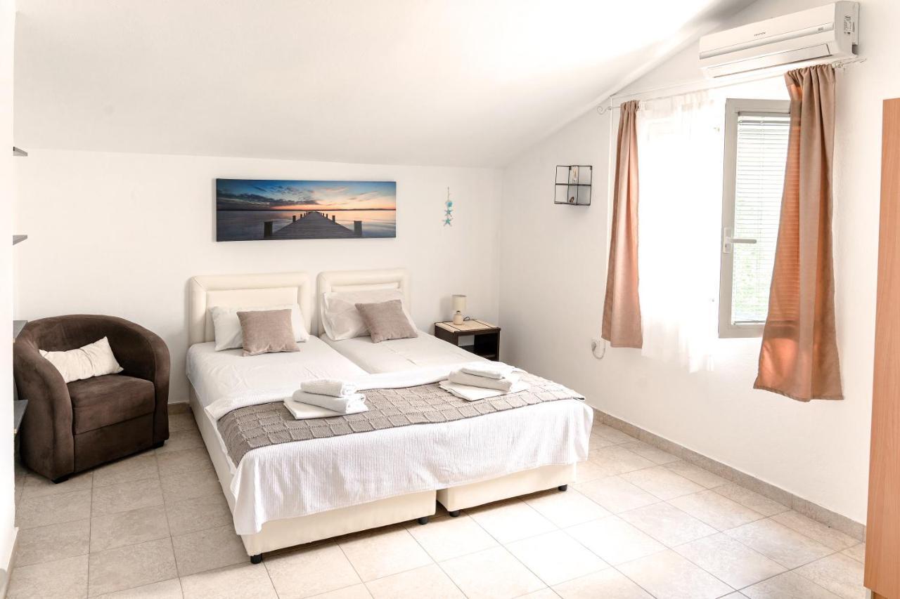 Guest House Jasna Budva Extérieur photo
