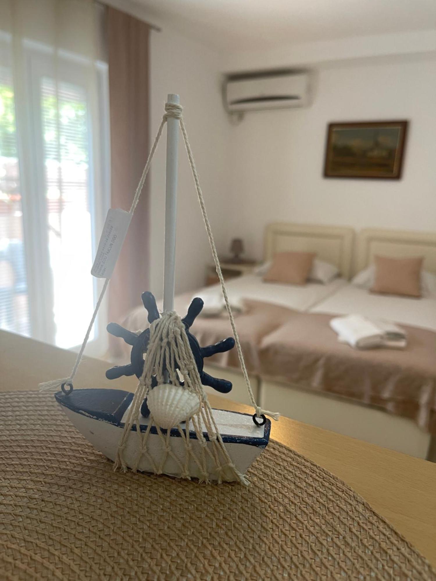 Guest House Jasna Budva Extérieur photo