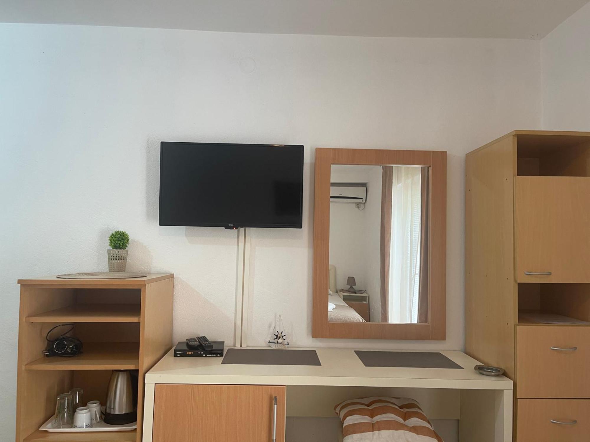 Guest House Jasna Budva Extérieur photo