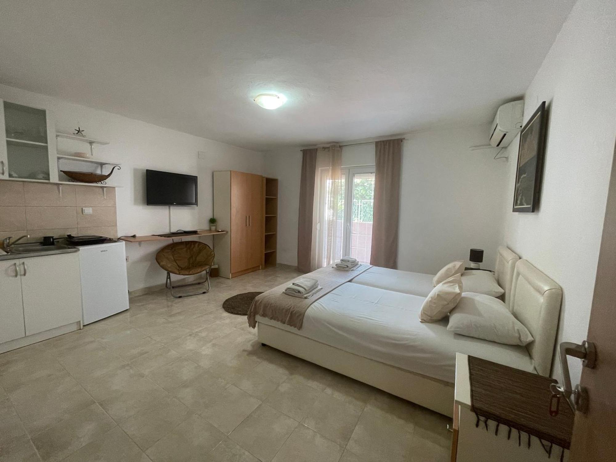 Guest House Jasna Budva Extérieur photo
